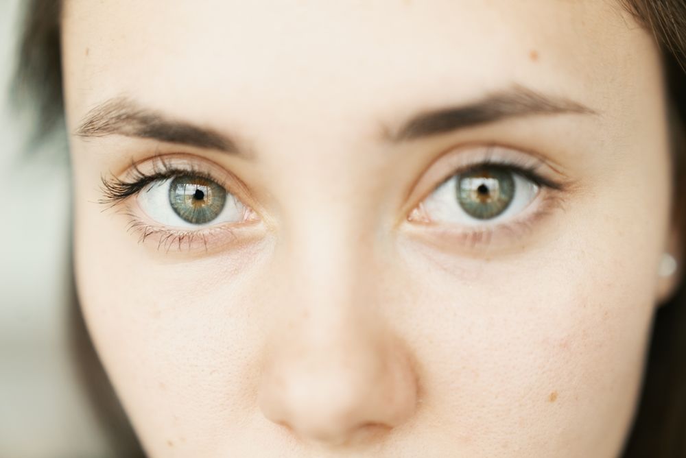 Mata Besar Menyebabkan Rabun Dekat (Foto unsplash.com, jcgellidon)