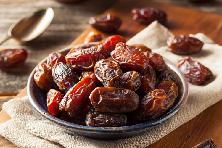 Kurma (Foto SHUTTERSTOCK, BRENT HOFACKER, kompas.com)