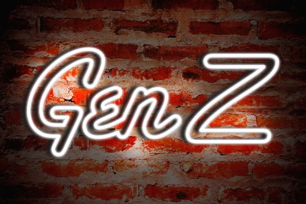 Generasi Z, yang dikenal sebagai generasi digital native