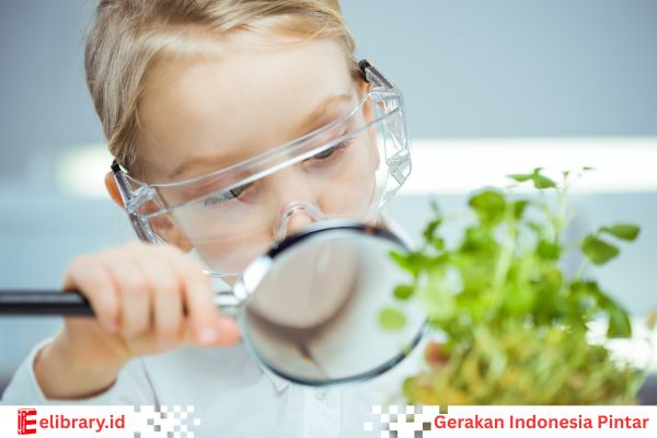 Mengamati tumbuhan dengan lup